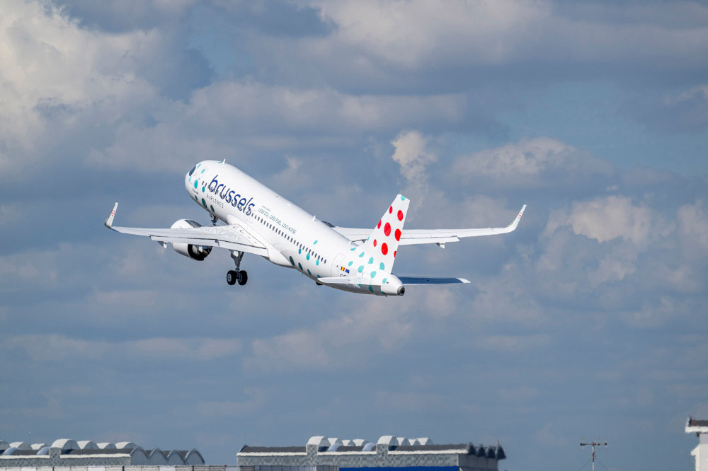 Linie Brussels Airlines odebrały swój pierwszy samolot A320neo - Foto: Airbus