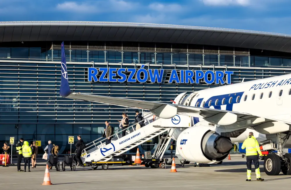 Terminal portu lotniczego w Rzeszowie / Foto: Tadeusz Poźniak/port lotniczy Rzeszów-Jasionka im. Rodziny Ulmów