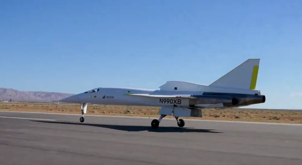 Test naddźwiękowego samolotu XB-1