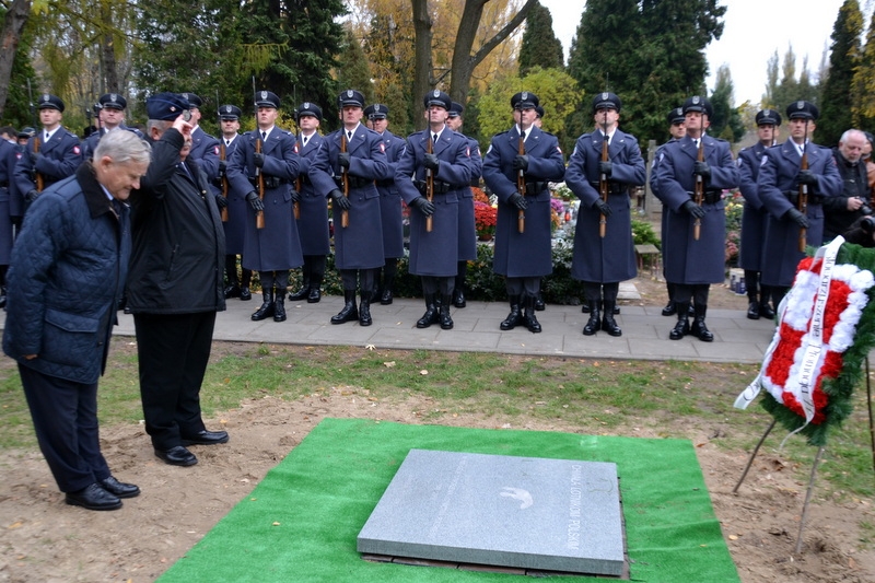 Niecały rok temu wmurowano kamień węgielny pod pomnik. Zdjęcia: Andrzej Górczyński - 