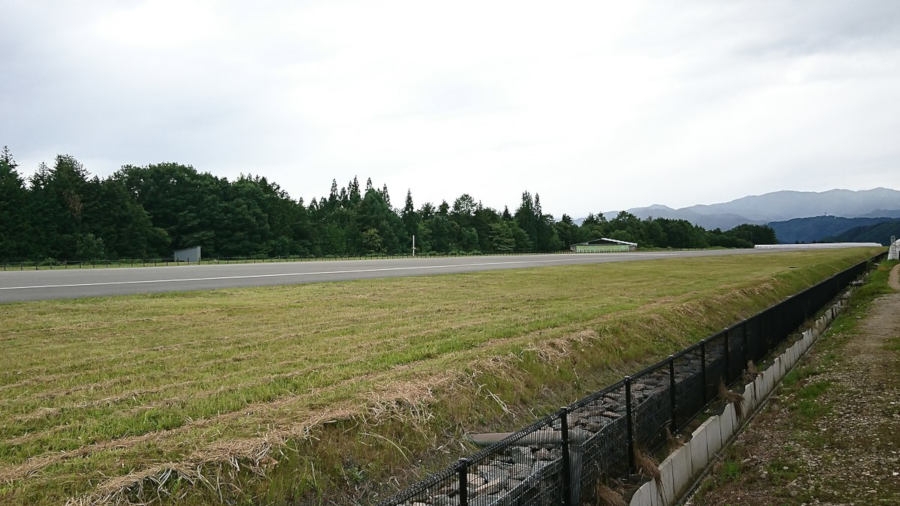 Hida Airpark - Źródło zdjęcia: ă–ă«ăĽăŽ, CC BY-SA 4.0 , via Wikimedia Commons