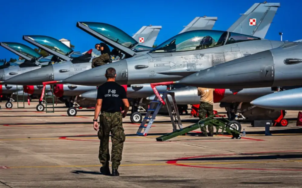 Polskie F-16 podczas ćwiczeń Ramstein Flag - Foto: Arnaud Chamberlin FRA/ AIRCOM/ NATO